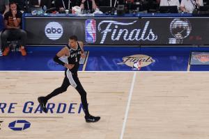 Shams：文班亚马成为NBA2K27封面人物