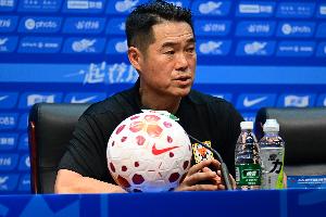 宿茂臻：阿尔瓦罗、谢文能下周跟队训练，李源一八月中上旬归队